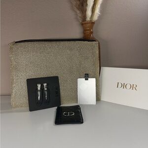 🖤 GWP 💛 Elegant Gold/Black Dior Clutch Set‼️HOT BUNDLE DEAL‼️🚨😮‍💨